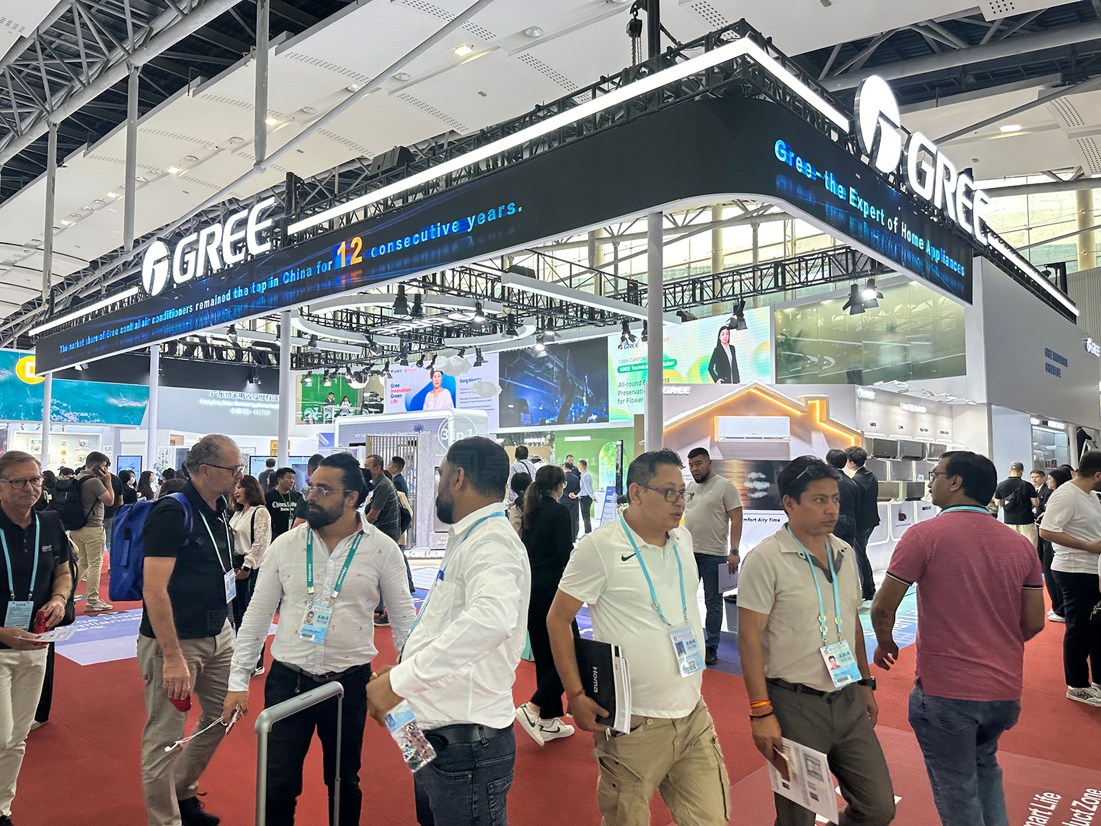 广交会双层展厅设计的现场效果鉴赏