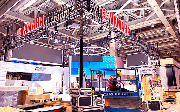 上海展会搭建公司：如何打造差异化的品牌吸引力？