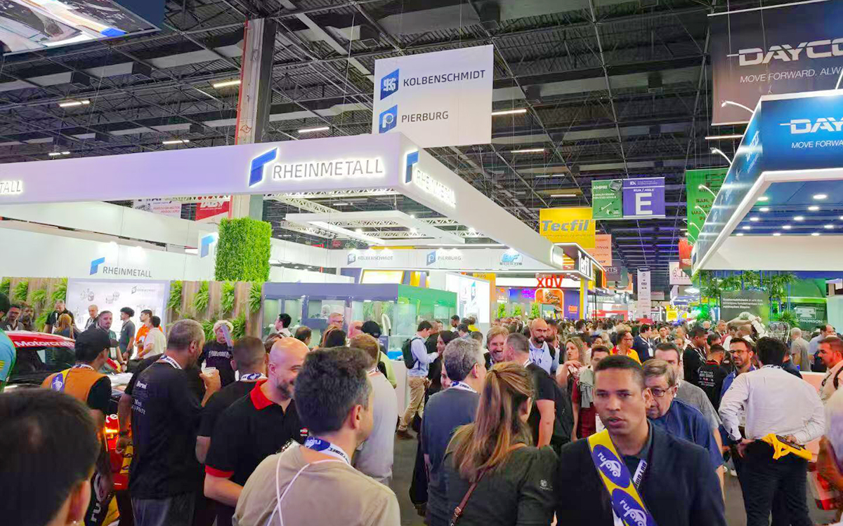 用轻量化展览展台搭建模式引爆海外展会流量