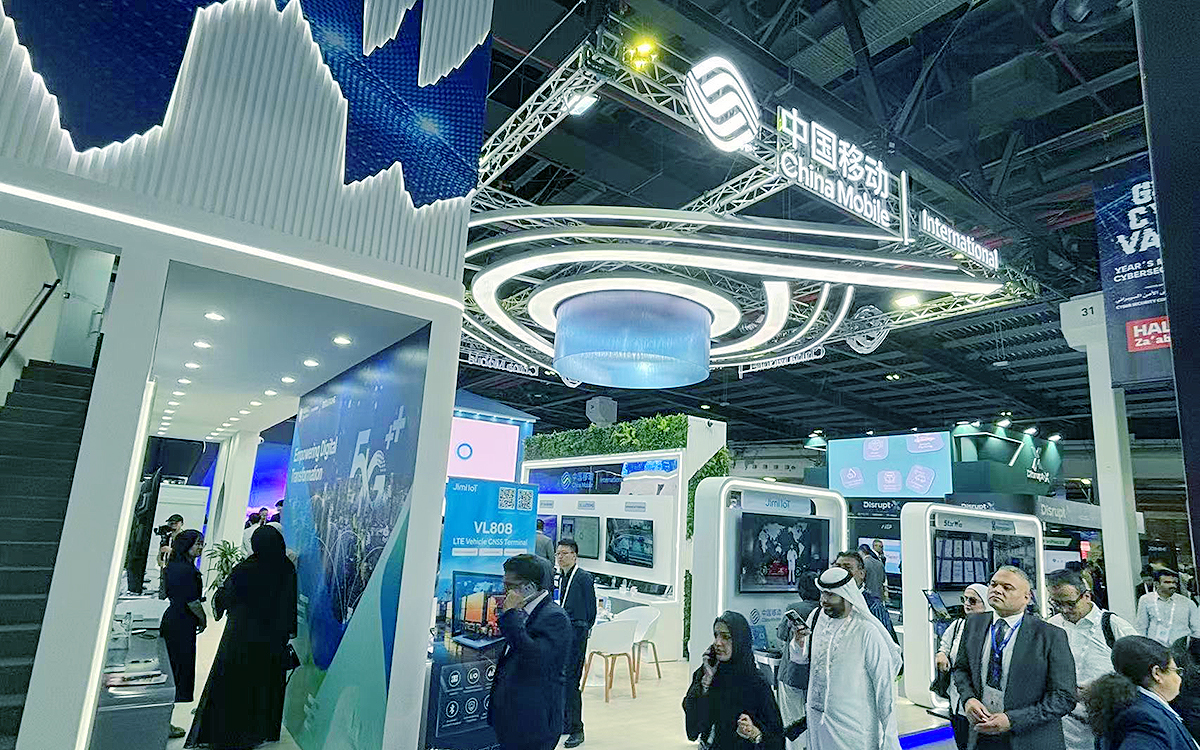 国外展会展台设计通过兼顾多语言信息展示需求
