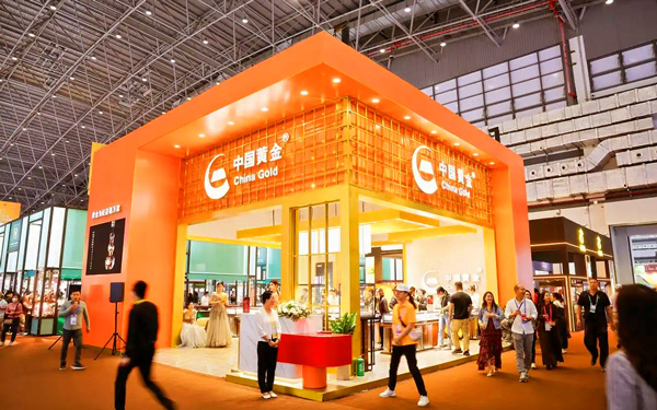 在广州展会设计中，怎样避免死角提升空间利用率？