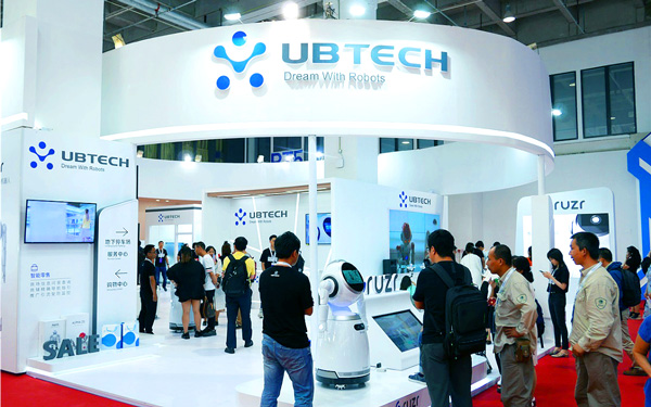 北京展台搭建服务：怎样通过开口设计来增加客流？