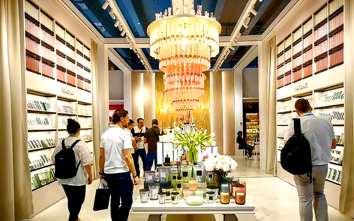 在北京展位搭建服务中,如何让空间本身诉说情感?