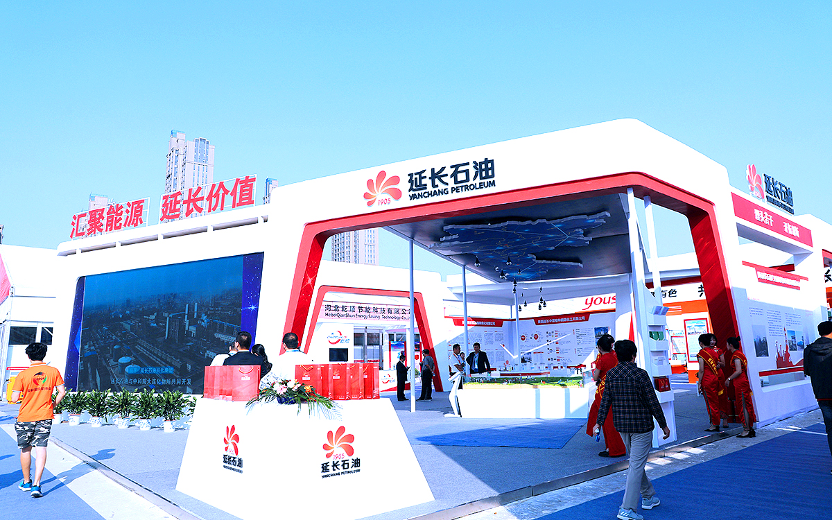 东莞展台搭建公司巧用灯光设计聚拢展会人气
